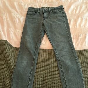 levi’s black grey skinny jeans